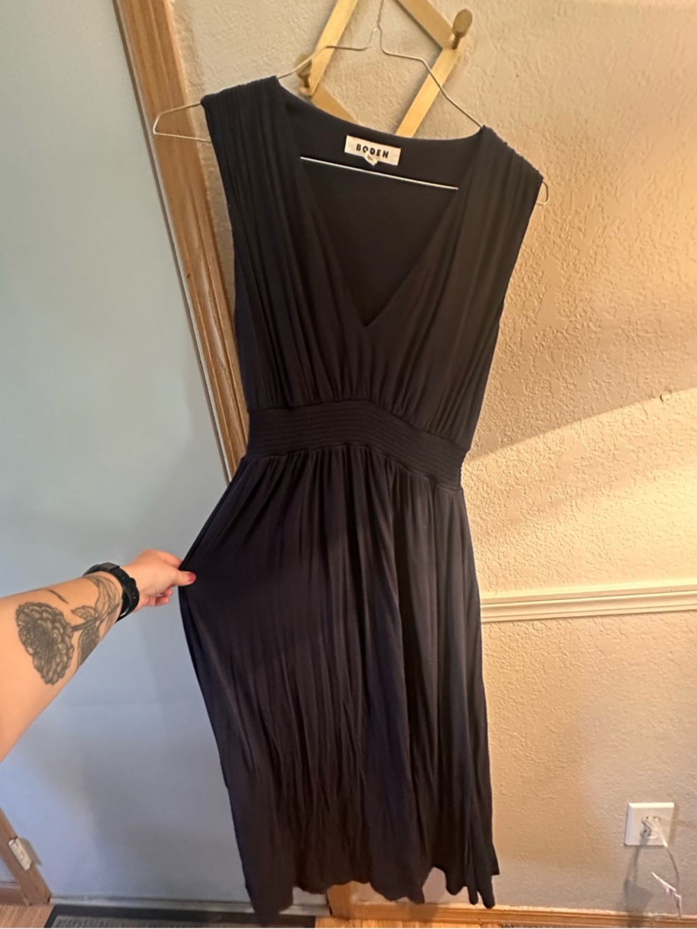 Boden Black Sleeveless V-Neck Smocked-Waist Midi Dress
